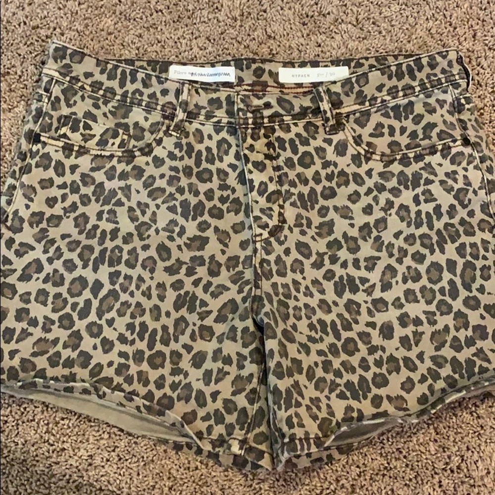 Aeropostale Pilcro Leopard Shorts- Size 30